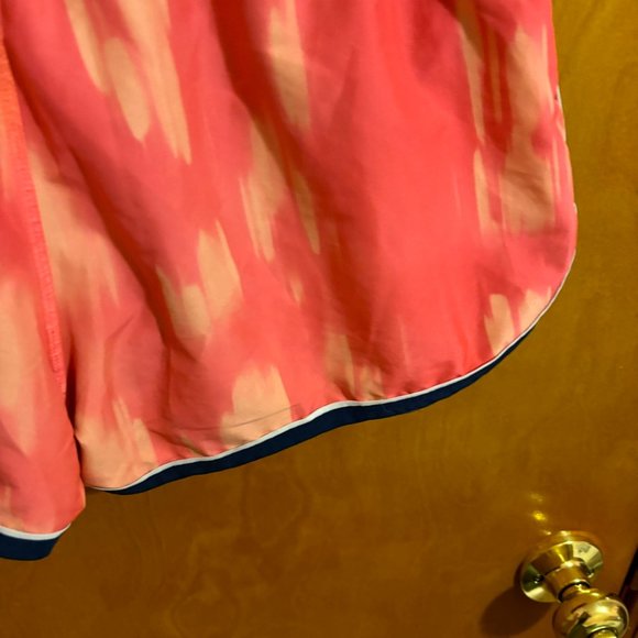 Under Armour Semi-Fitted Orange Blue Running Shorts with Drawstring heatgear - Picture 9 of 9